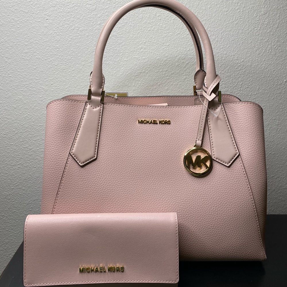 Michael Kors Blossom wallet & Blossom Satchel